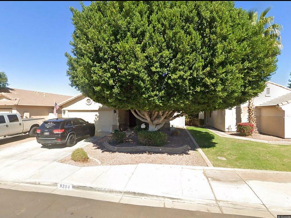 1st image of 8204 W Pontiac Dr