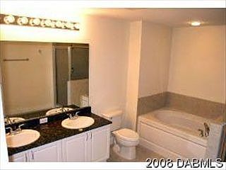 4th image of 2 Oceans West Blvd APT 1204