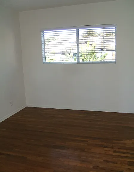 2307 Ocean Ave #220 — Photo 4