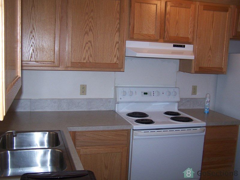 2nd image of 3015 S Tyler St APT 9
