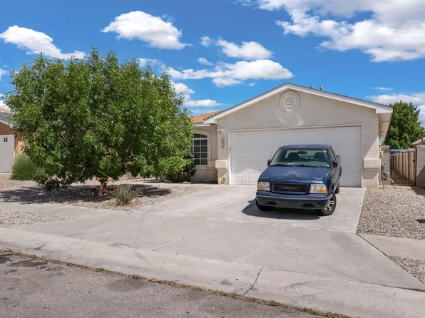 9019 Petronas Ave SW, Albuquerque, NM 87121