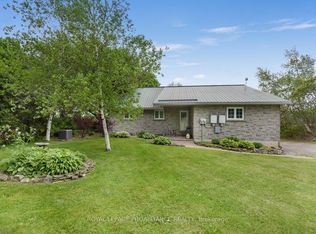 2111 County Road 2 Rd E, Edwardsburgh/cardinal, ON K0E 1T1
