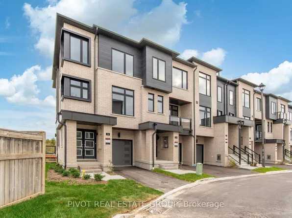 22 Observatory Way, Whitby, ON L1M 0M7