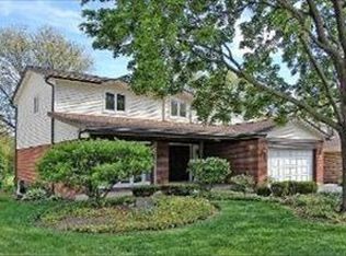 1302 W Lonnquist Blvd, Mount Prospect, IL