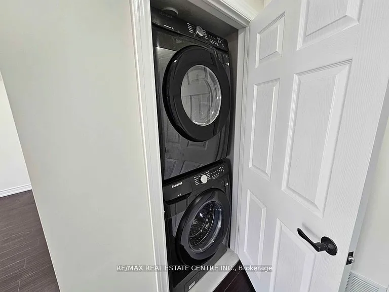238 Rowe Ter #BASEMEN — Photo 9