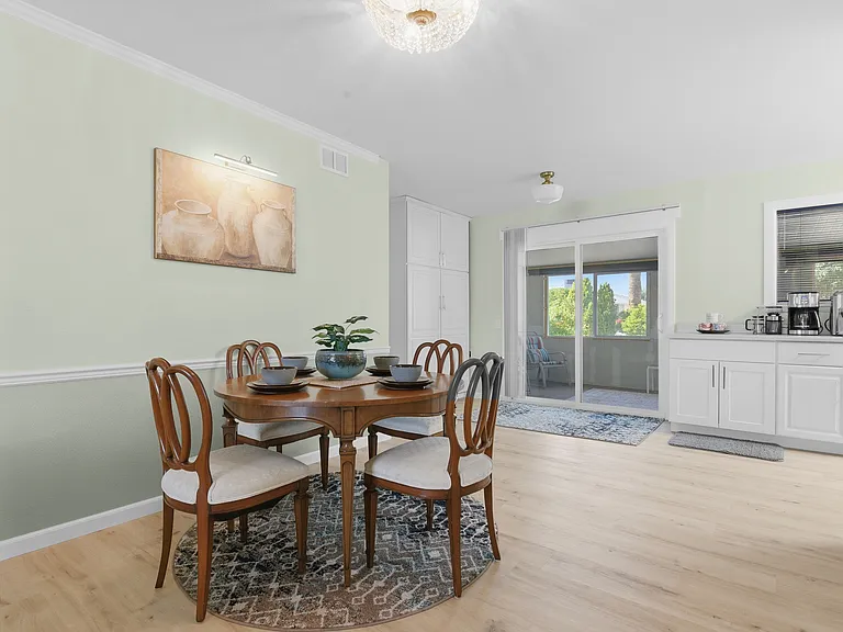 17226 N Lindgren Ave — Photo 10