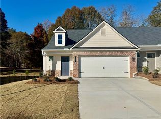 42 Silver Leaf Ln, Dawsonville, GA 30534