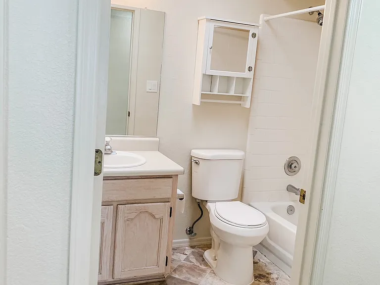 4170 Plaza Oro Loma #D — Photo 23