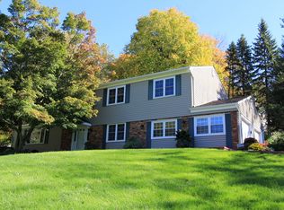 47 Sunset Dr, North Salem, NY 10560