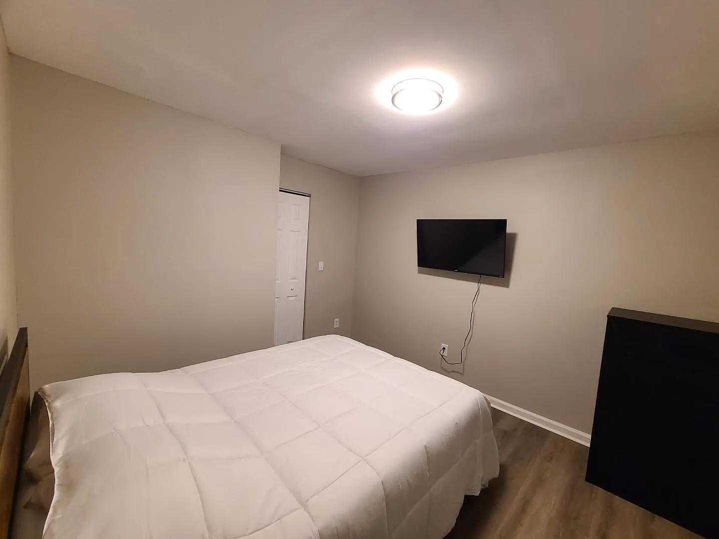 106 Cartee Avenue - Room E (Greenville SC) — Photo 2