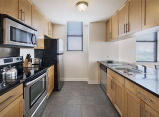 113 Tidewater St, Jersey City, NJ 07302