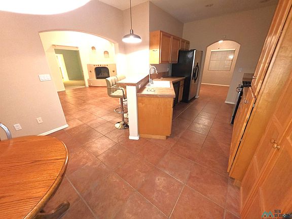 5th image of 2915 Hook Rd SE