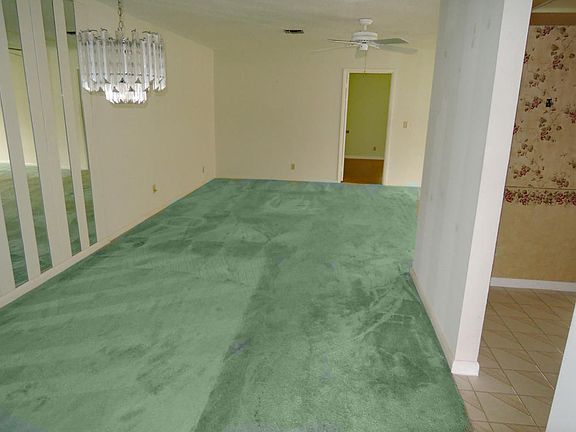5th image of 1210 S Lakes End Dr APT D