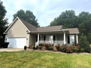 309 Frank Cherry St, Eden, NC 27288