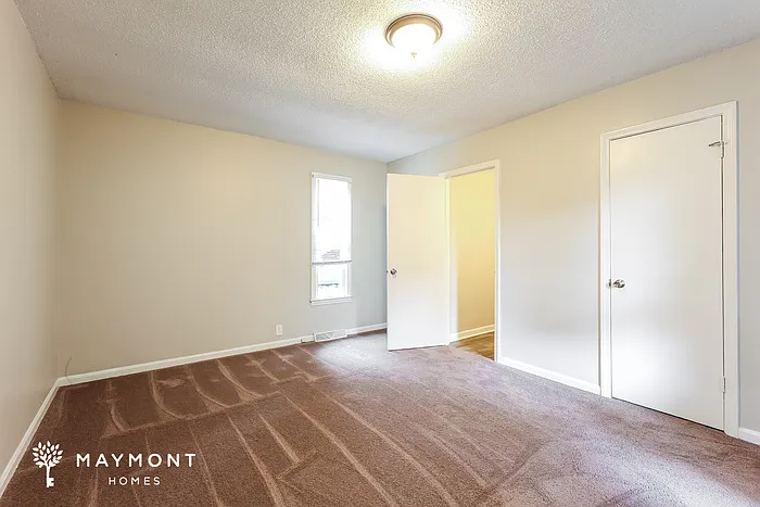 421 Sellwood Cir — Photo 7