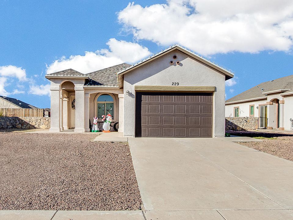 1st image of 229 Flor Acacia Ct