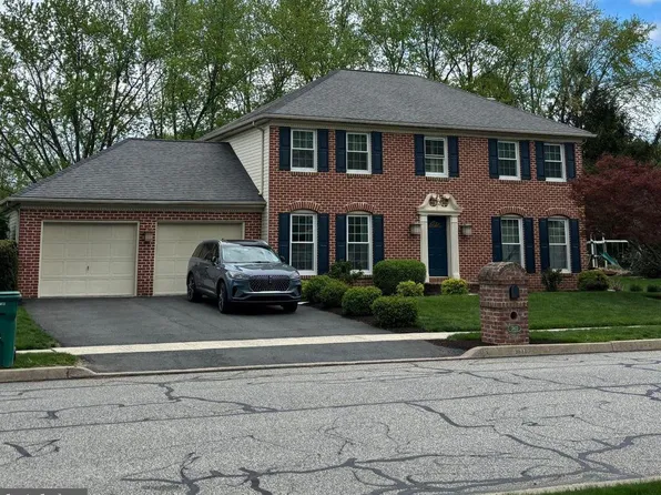 3812 Leyland Dr, Mechanicsburg, PA 17050