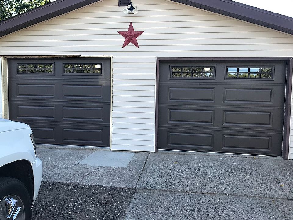 2nd image of 712 Phipps Ave