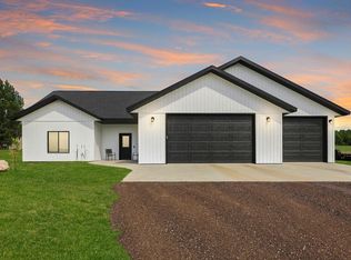 15400 Trillium Trl, Lake Park, MN 56554