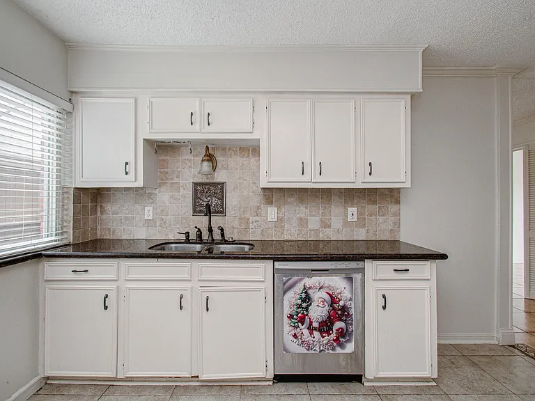 823 S Ripple Creek Dr — Photo 19