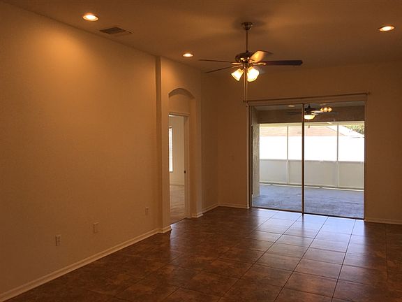5th image of 614 Straw Lake Dr
