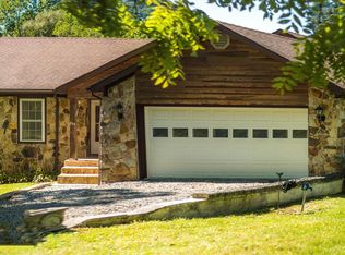 235 Shrader Rd, Cedar Bluff, VA 24609