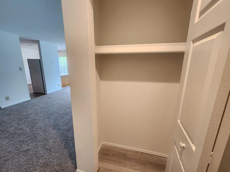 Mountain View — Photo 12