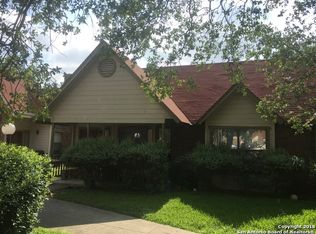 6338 Cambridge Dr, San Antonio, TX 78218