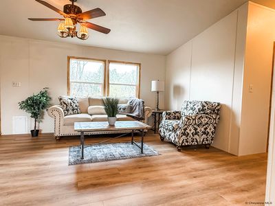17 Chalk Bluff Rd, Cheyenne, WY, 82007
