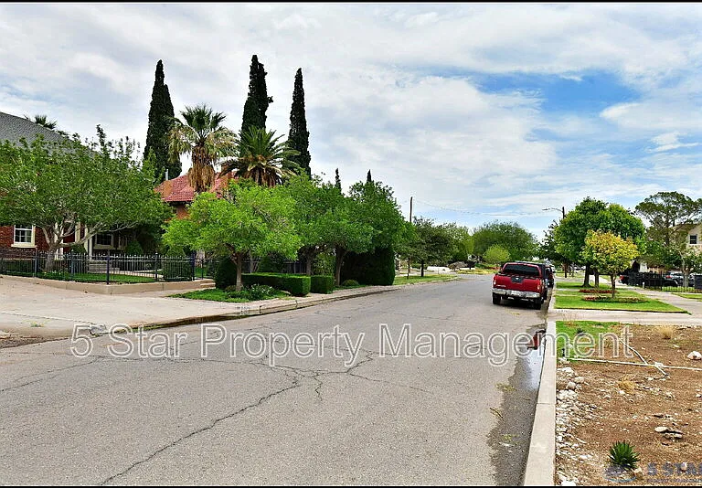 2906 Wheeling Ave — Photo 48
