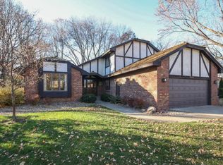5650 W Danube Rd, Minneapolis, MN 55432