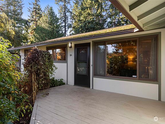 2nd image of 16424 65th Avenue W