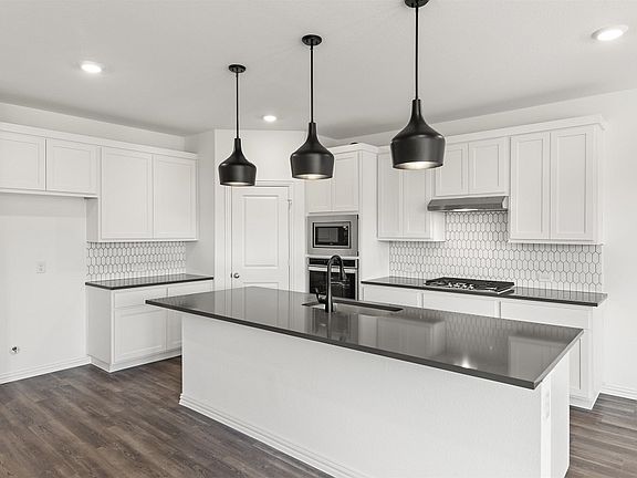 Henderson plan kitchen