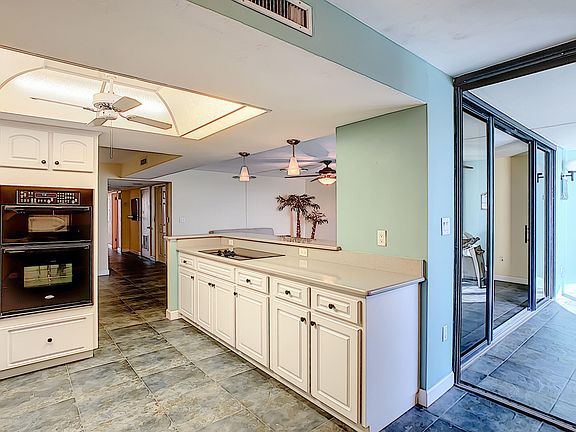 3rd image of 3003 S Atlantic Ave APT 16C5