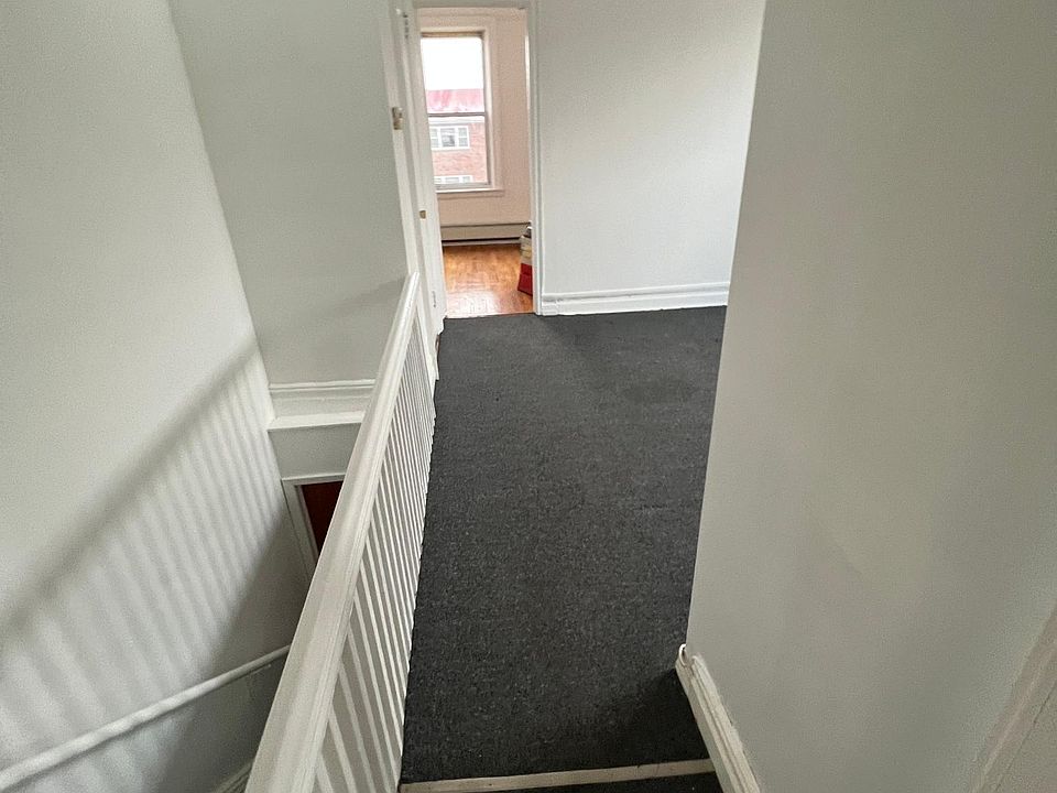 1st image of 1060 Revere Ave APT 2