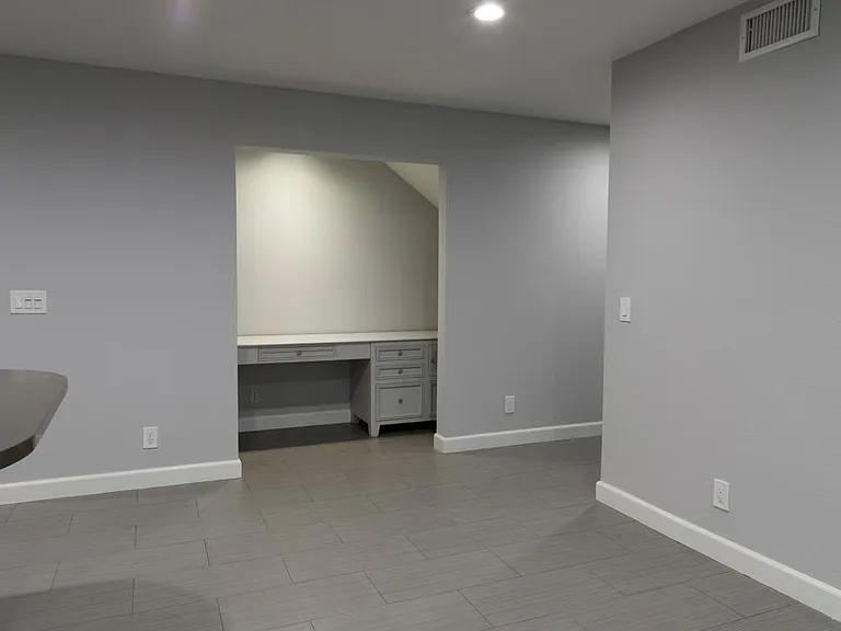 1st Floor Office Nook