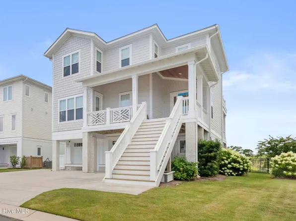 740 Waterstone Drive, Wilmington, NC 28411