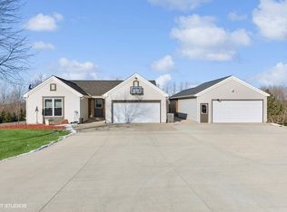 N8825 N German Rd, Mayville, WI 53050