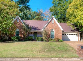 277 Locust Grove Dr, Cordova, TN 38018