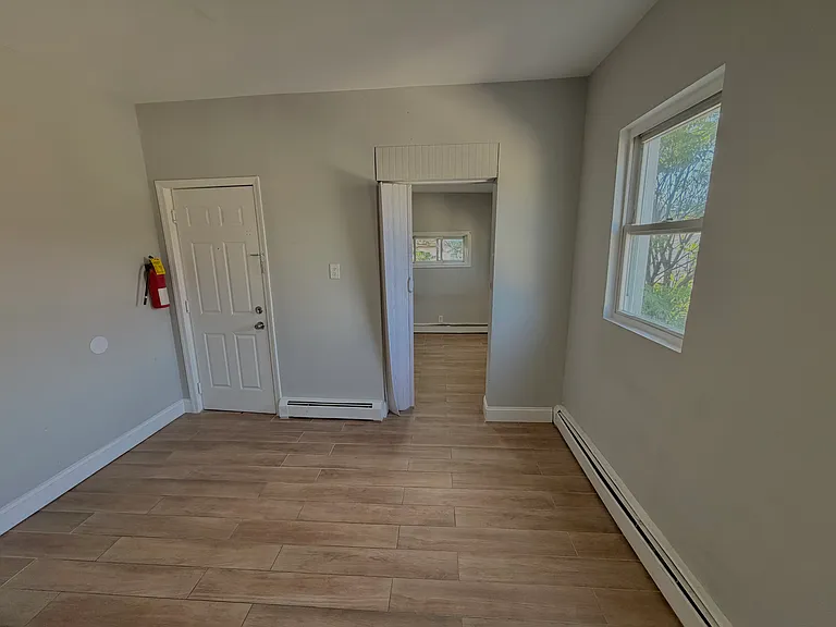430 Union Ave #3 — Photo 7