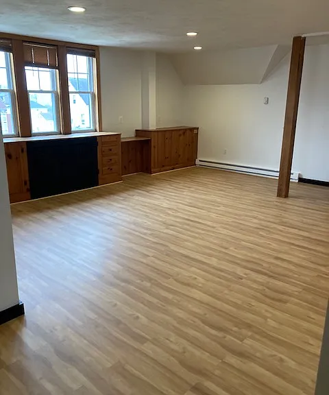 321 N Main St #3 — Photo 4