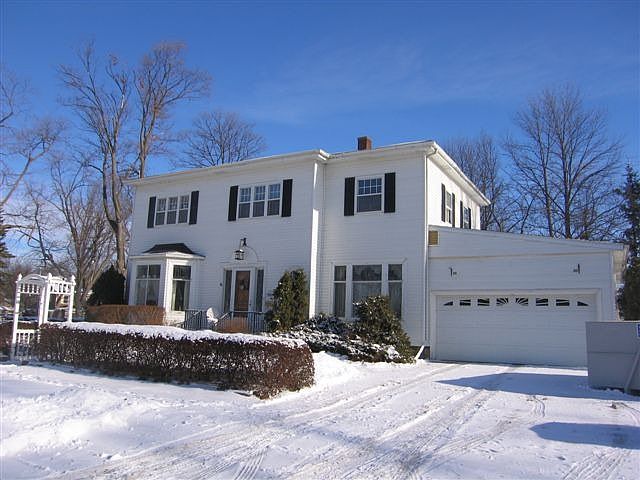 101 S. Clinton St., St. Louis