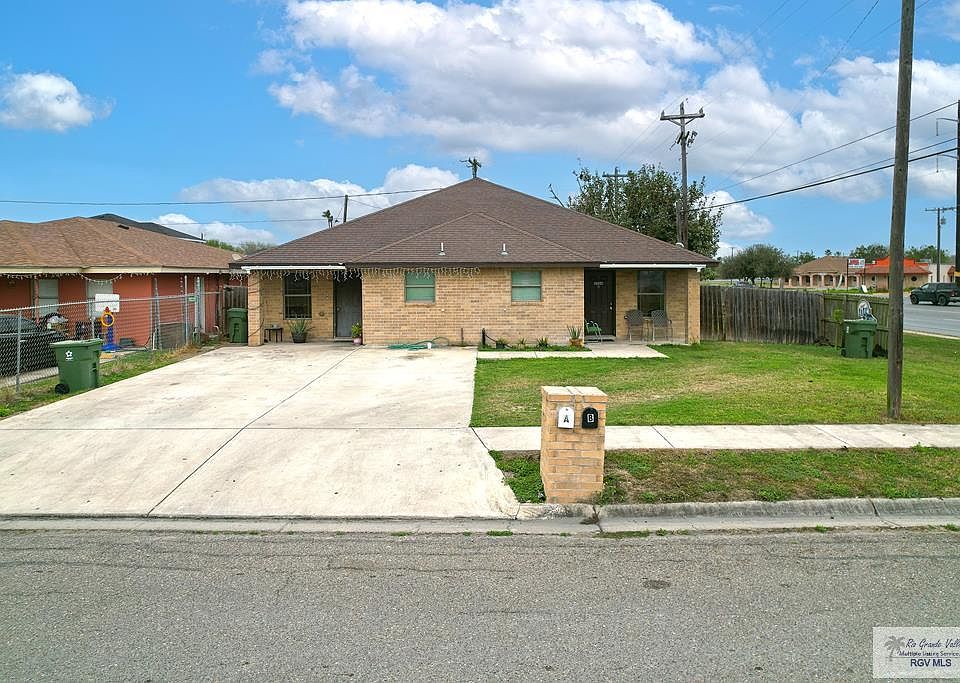 1st image of 2006 Woodstone Dr
