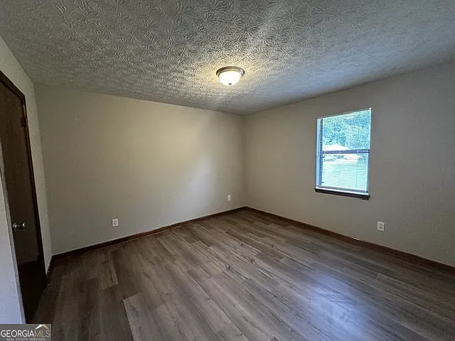 118 Michele Pl — Photo 4