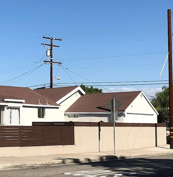 Lugo Ave — Photo 1