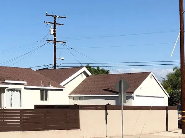 (undisclosed Address), Paramount, CA 90723