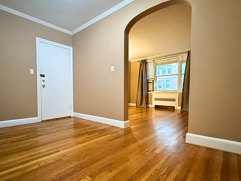 80 Strathmore Rd #1 — Photo 12