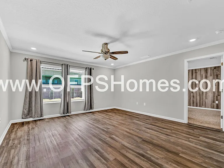 413 Scarborough St — Photo 4