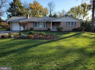 1876 Marigold Rd, York, PA 17408