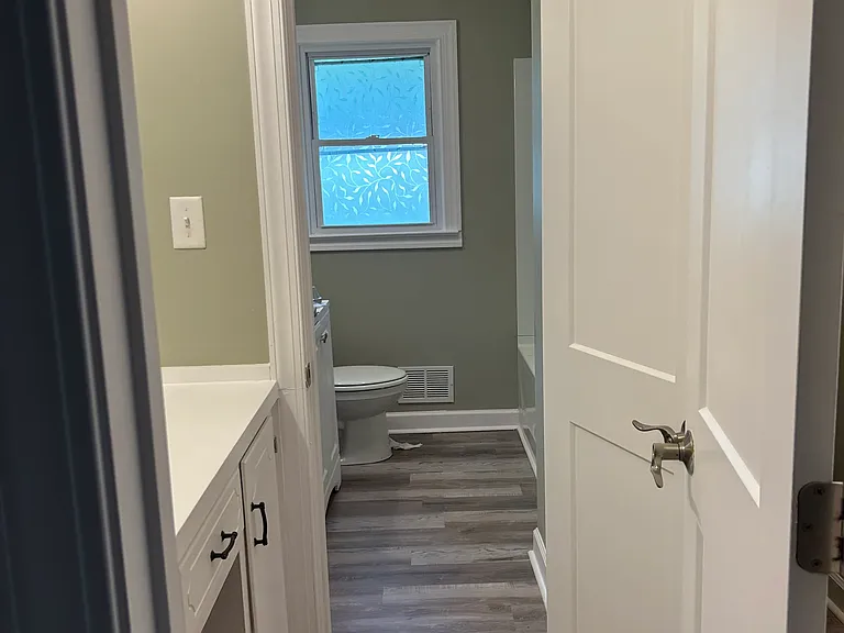 202 Brook Forest Dr — Photo 7